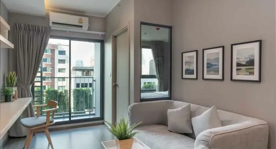 For sale 1 bed condo in Phra Khanong, Bangkok