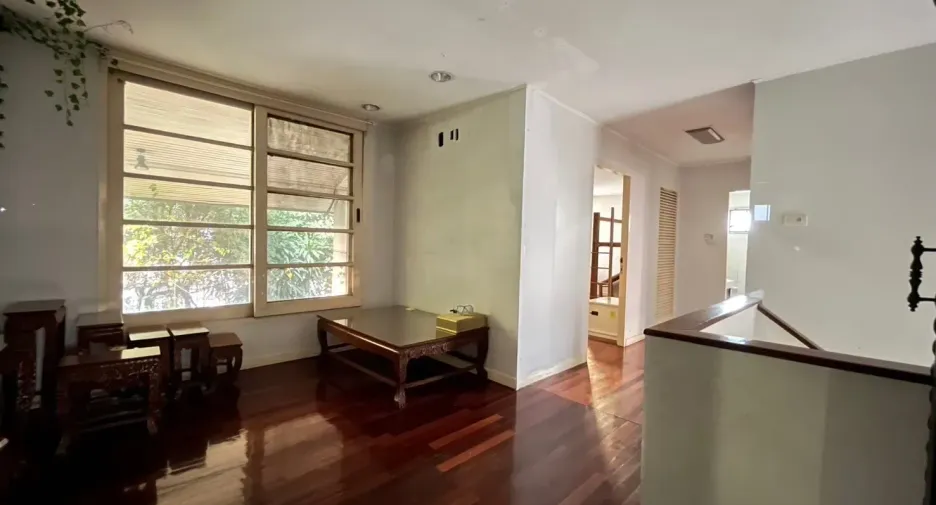 For sale 4 bedrooms house in Suan Luang, Bangkok