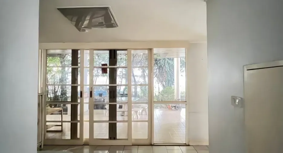 For sale 4 bedrooms house in Suan Luang, Bangkok