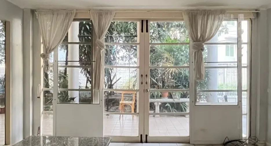 For sale 4 bedrooms house in Suan Luang, Bangkok