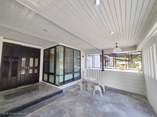 Casa adosada en venta de 3 habitaciones en Suan Luang, Bangkok