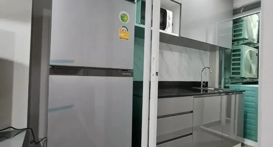 For rent 1 bed condo in Thon Buri, Bangkok