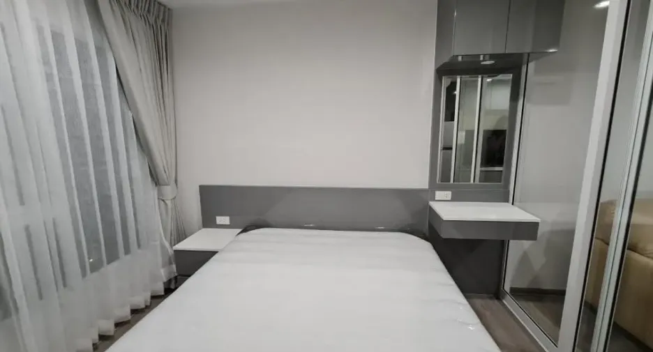 For rent 1 bed condo in Thon Buri, Bangkok