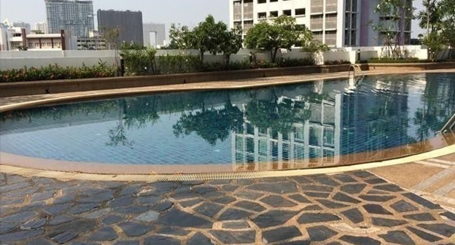 For sale 1 bed condo in Chatuchak, Bangkok