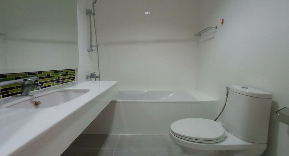 For sale and for rent 2 bedrooms condo in Khlong Toei, Bangkok