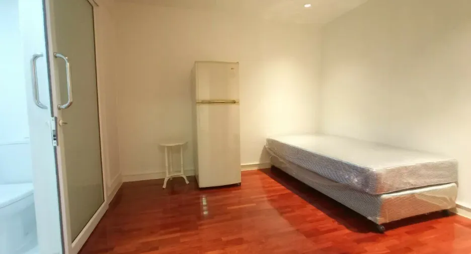 For sale and for rent 2 bedrooms condo in Khlong Toei, Bangkok