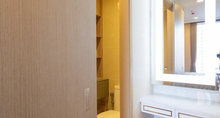 Condo en alquiler y en venta de 1 habitaciones en Watthana, Bangkok