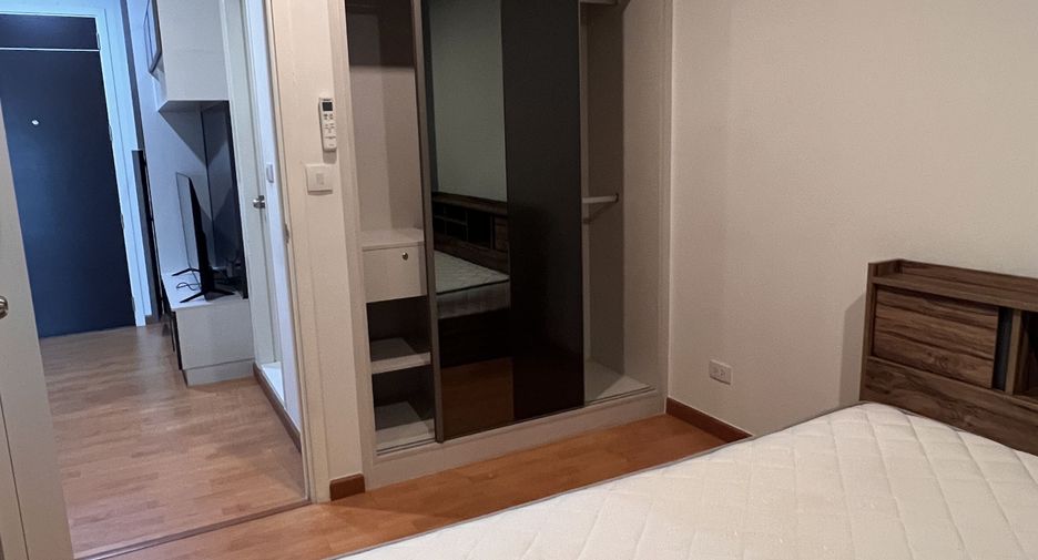 For sale 1 bed condo in Mueang Samut Prakan, Samut Prakan