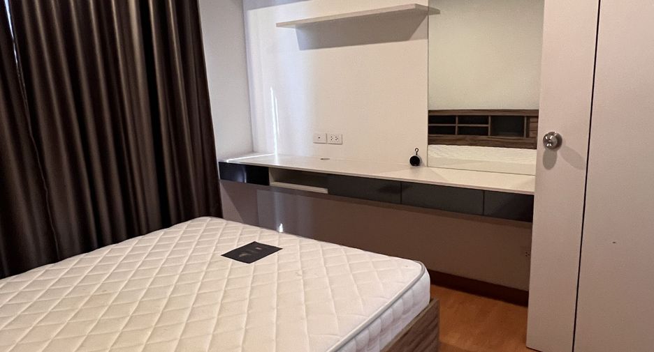 For sale 1 bed condo in Mueang Samut Prakan, Samut Prakan