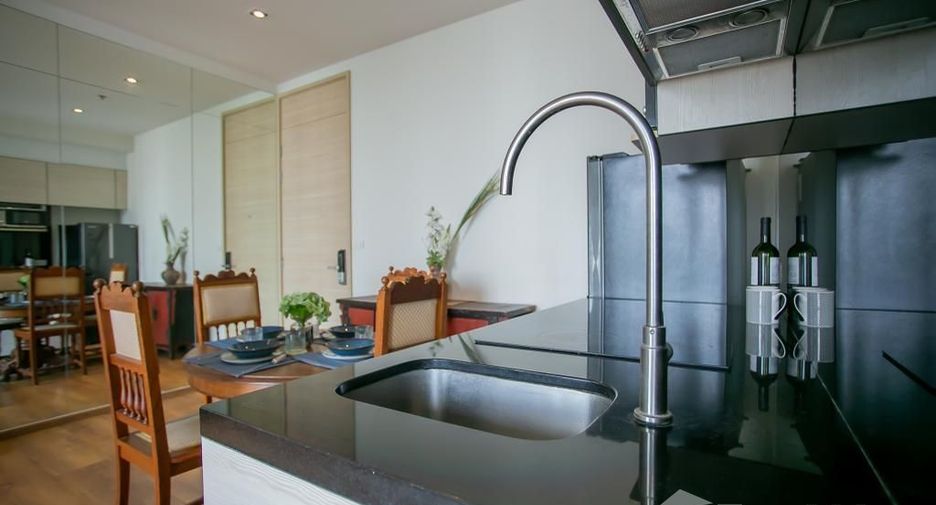 For sale and for rent 2 bedrooms condo in Khlong Toei, Bangkok