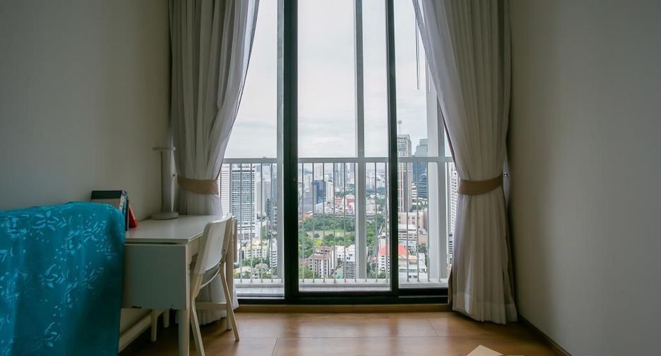 For sale and for rent 2 bedrooms condo in Khlong Toei, Bangkok