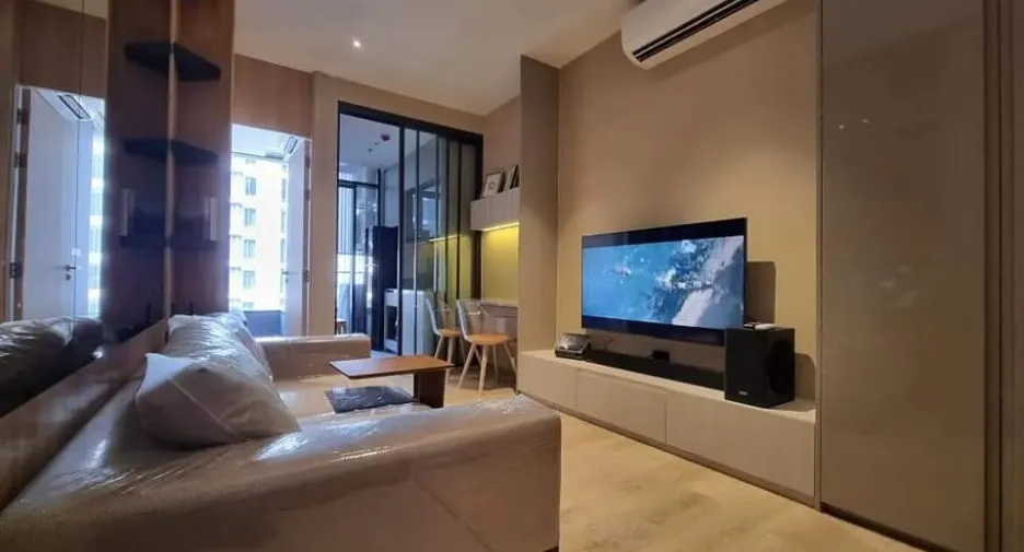 For sale and for rent 1 bed condo in Watthana, Bangkok