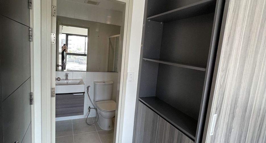 For rent studio condo in Bang Na, Bangkok