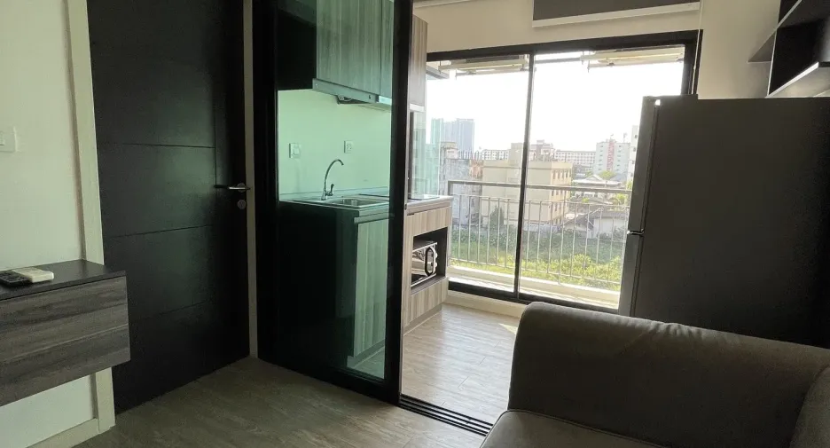 For rent studio condo in Bang Na, Bangkok