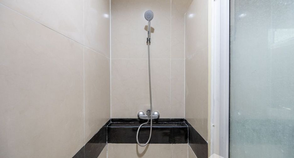 For sale 1 bed condo in Lat Phrao, Bangkok