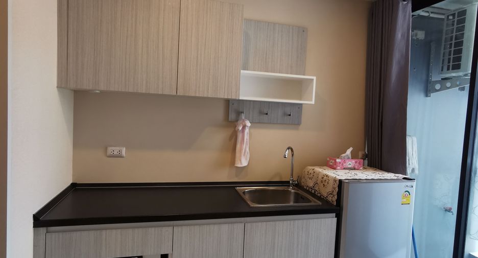 For rent 1 bed condo in Khan Na Yao, Bangkok