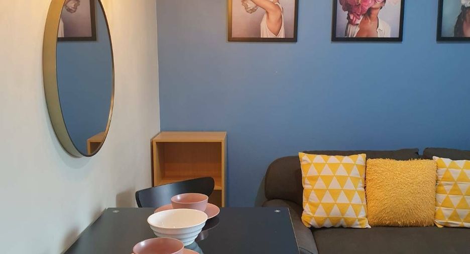 For sale 1 bed condo in Phra Khanong, Bangkok