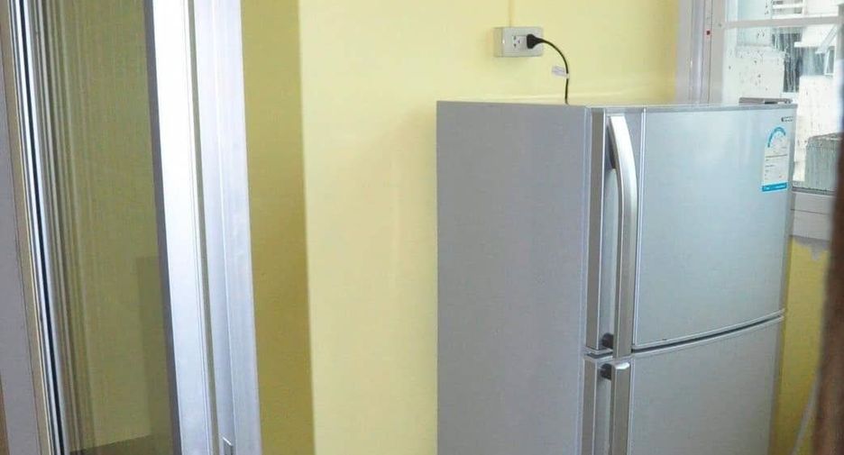 For rent 1 bed condo in Huai Khwang, Bangkok