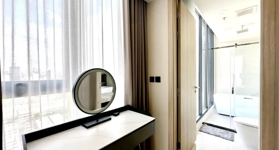 For sale and for rent 2 bedrooms condo in Pathum Wan, Bangkok