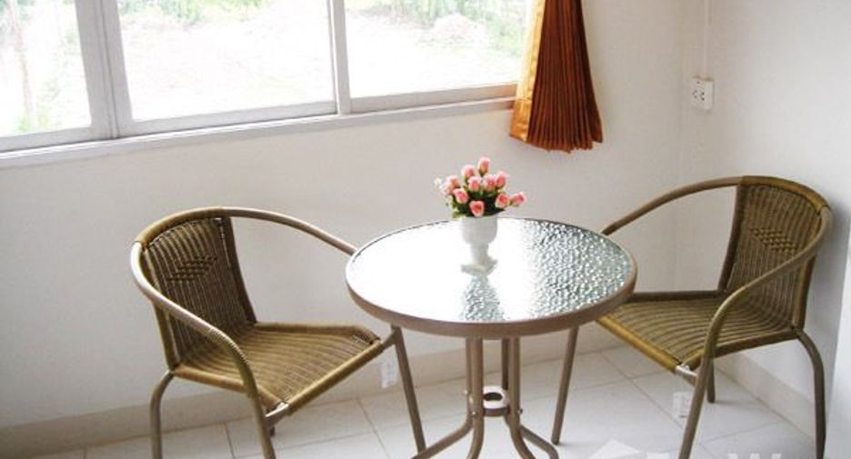 For rent studio apartment in Huai Khwang, Bangkok