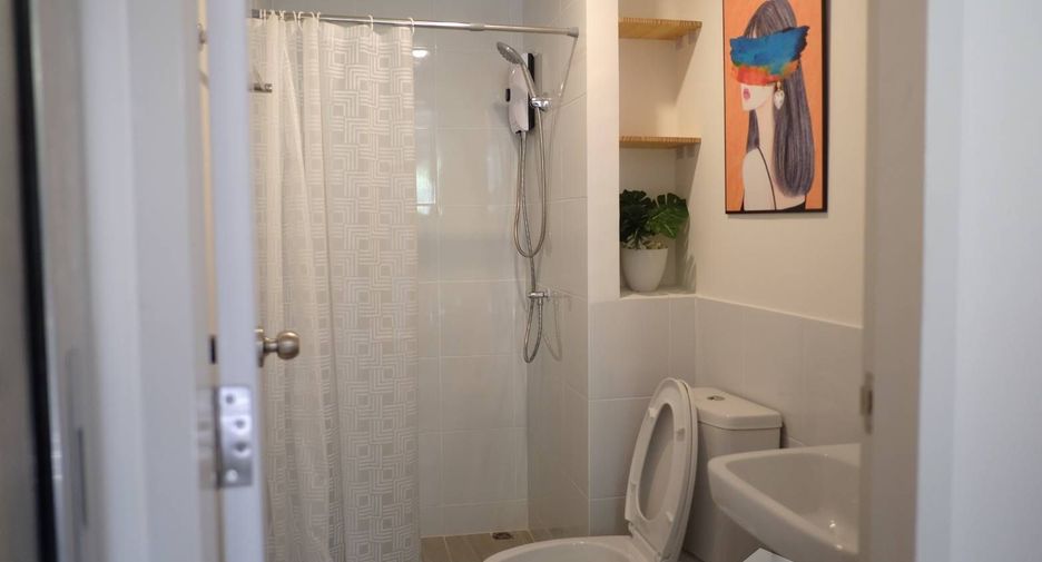 For rent 1 bed condo in Lat Krabang, Bangkok