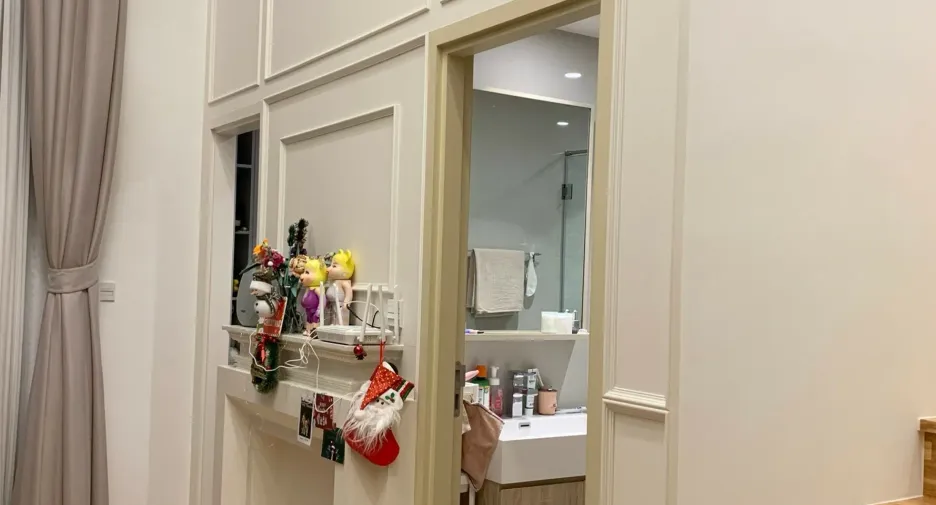 For sale and for rent 2 bedrooms condo in Watthana, Bangkok