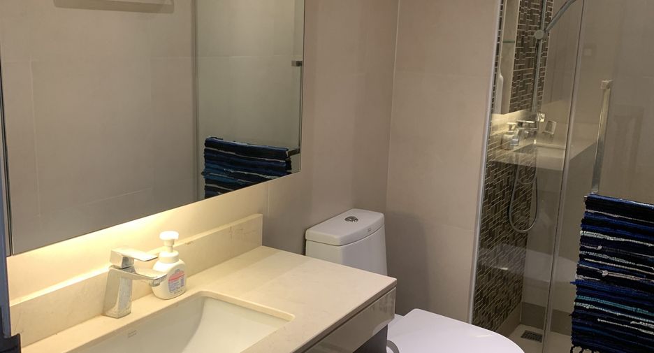 Продажа и аренда 1 кровать кондо в Кхлонг Тоеи, Бангкок