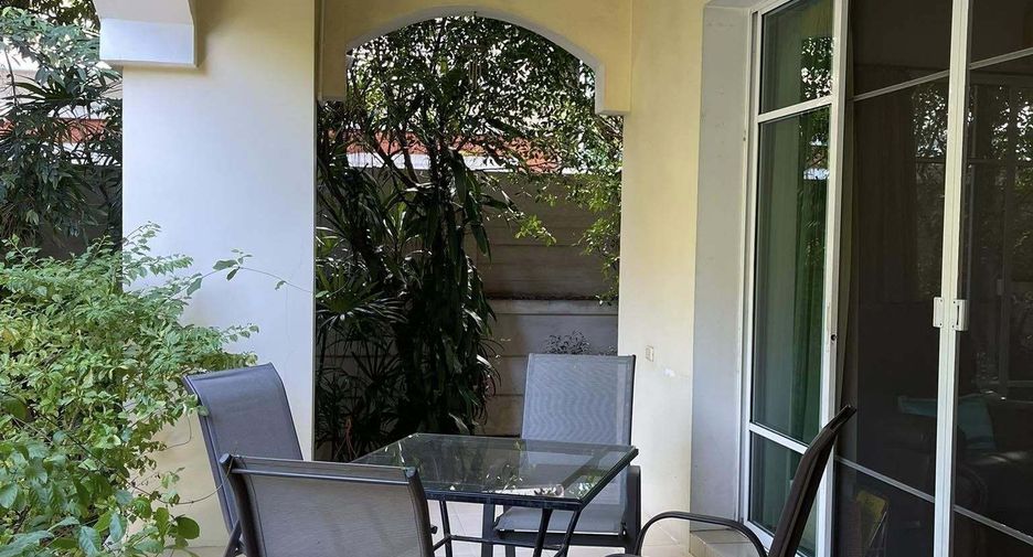 For sale 4 ベッドルーム house in Chatuchak, Bangkok