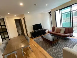For sale 3 ベッドルーム condo in Khlong Toei, Bangkok