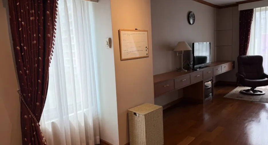 For sale 3 bedrooms condo in Pathum Wan, Bangkok