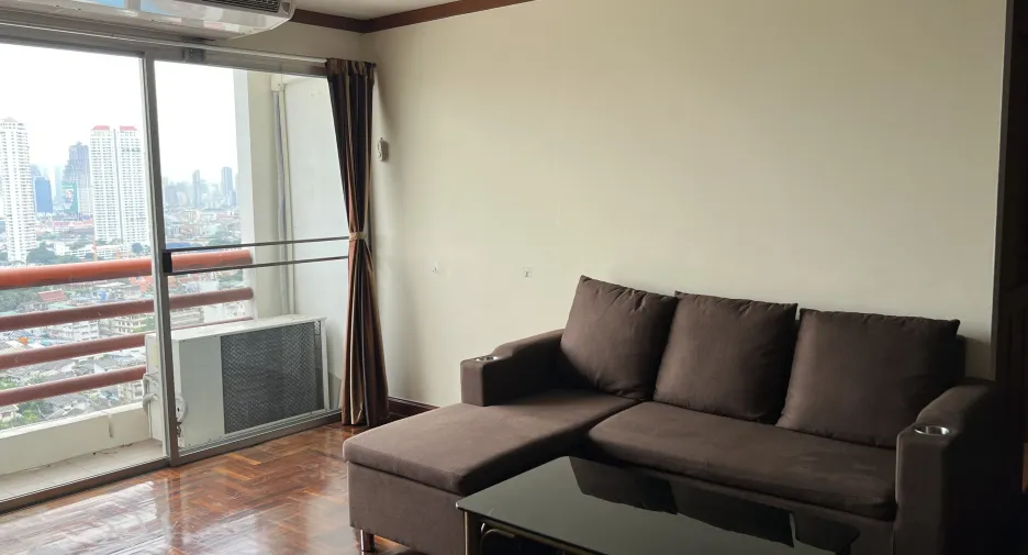 For sale and for rent 2 bedrooms condo in Khlong San, Bangkok