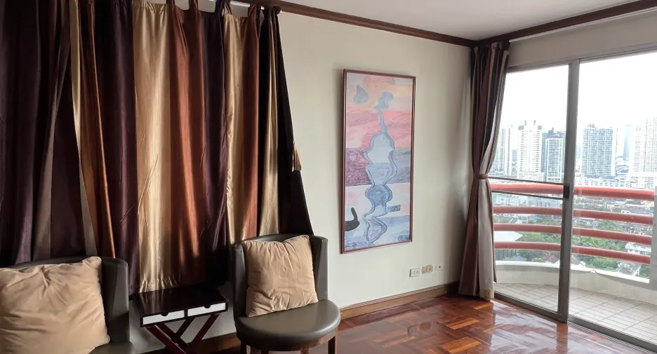 For sale and for rent 2 bedrooms condo in Khlong San, Bangkok