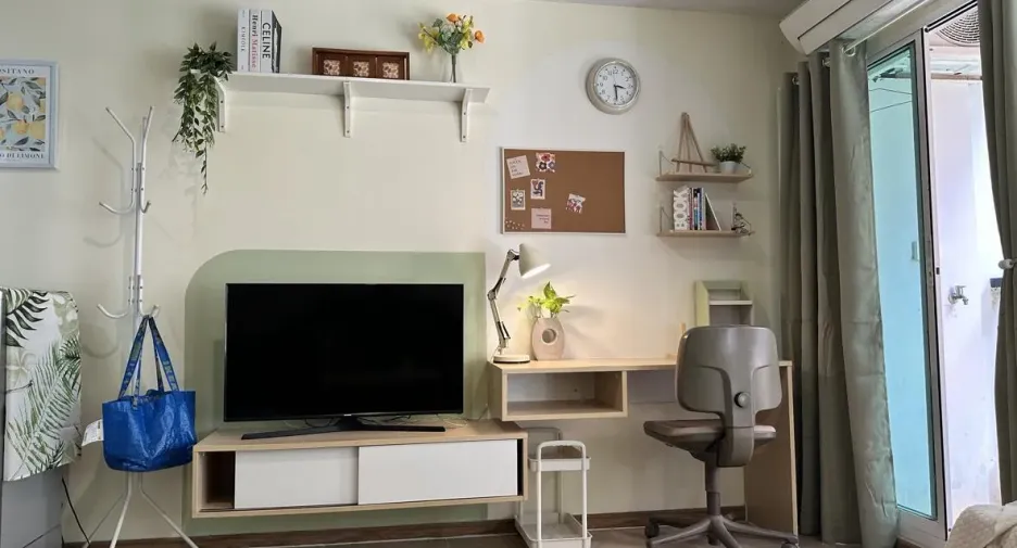 For rent studio condo in Mueang Samut Prakan, Samut Prakan
