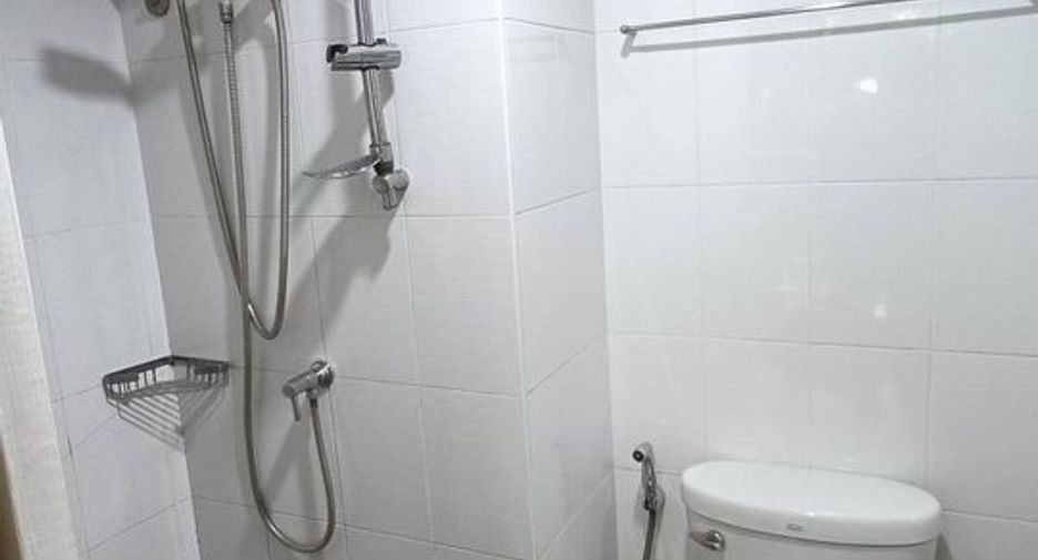 For rent 1 bed condo in Suan Luang, Bangkok