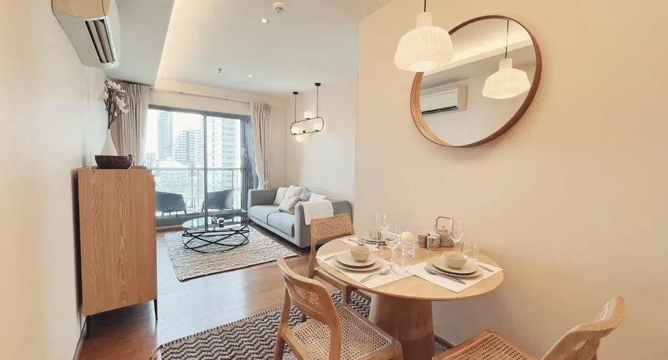 For sale 2 bedrooms condo in Watthana, Bangkok