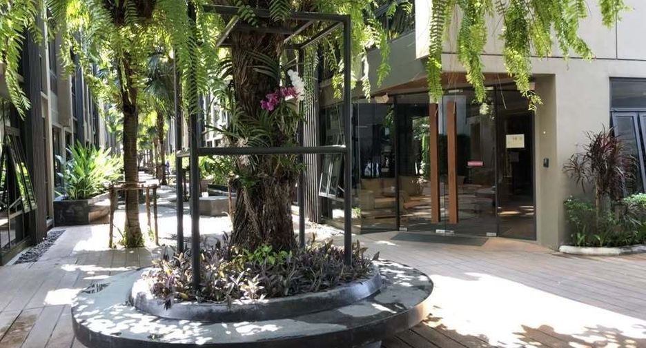 Wohnung zur Miete mit 1 Zimmer in Dusit, Bangkok