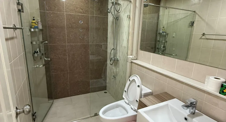 For sale and for rent 3 bedrooms townhouse in Thung Khru, Bangkok