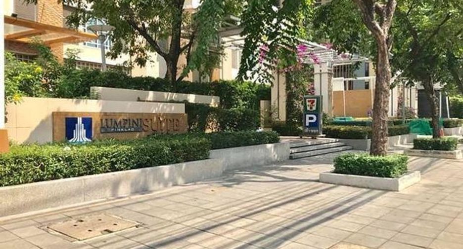 For rent 1 bed condo in Bang Phlat, Bangkok
