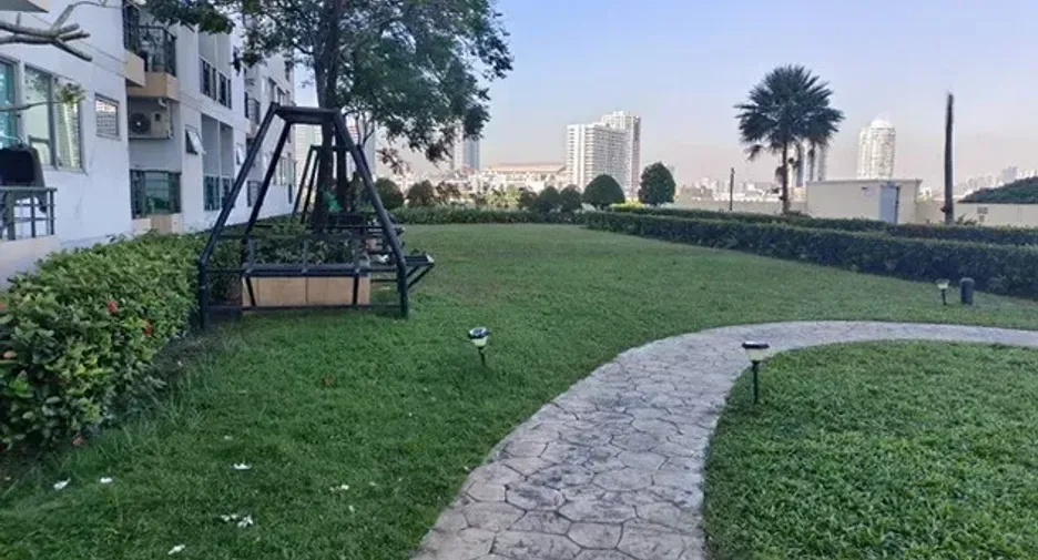 For sale 1 bed condo in Prawet, Bangkok