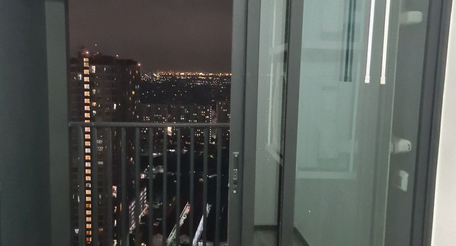 For sale 1 bed condo in Watthana, Bangkok