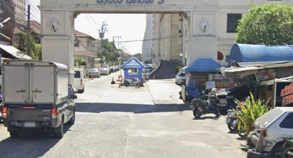 Wohnung zur Miete mit Studio in Prawet, Bangkok