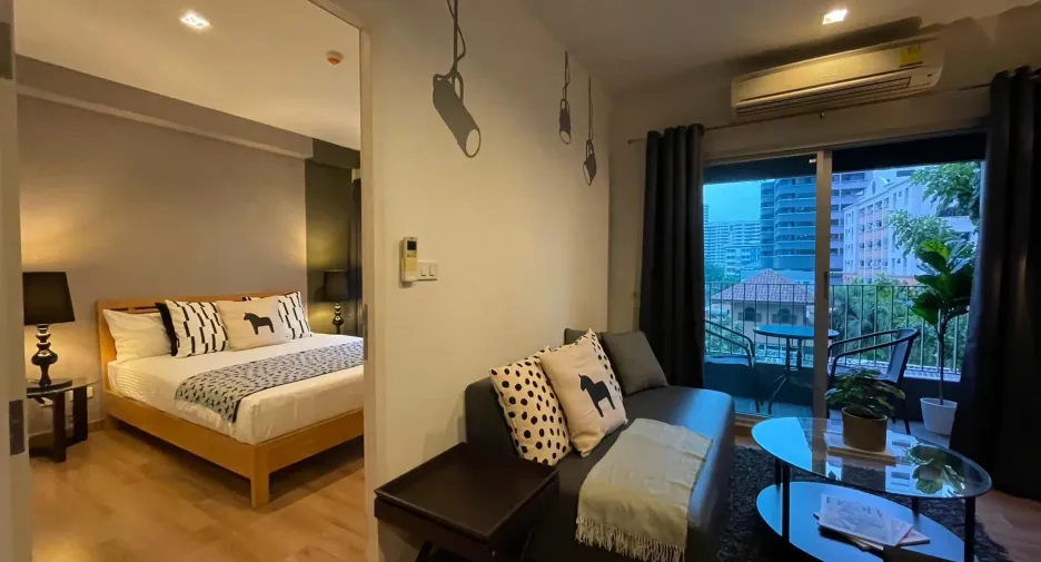 Wohnung zum Kauf und zur Miete mit 1 Zimmer in Khlong Toei, Bangkok