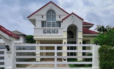 For sale and for rent 3 bedrooms house in Prawet, Bangkok