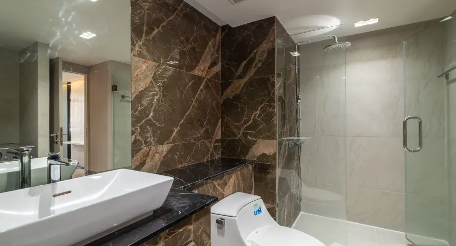 Condo en venta de 2 habitaciones en Sathon, Bangkok