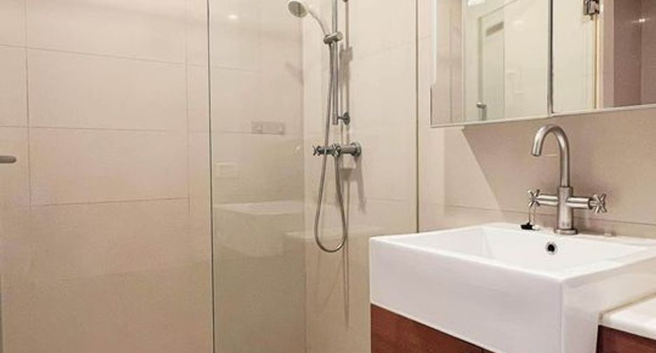 For sale and for rent 1 bed condo in Khlong San, Bangkok