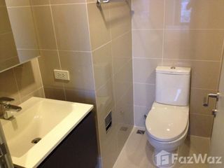 À vendre 1 chambre condo à Khlong San, Bangkok