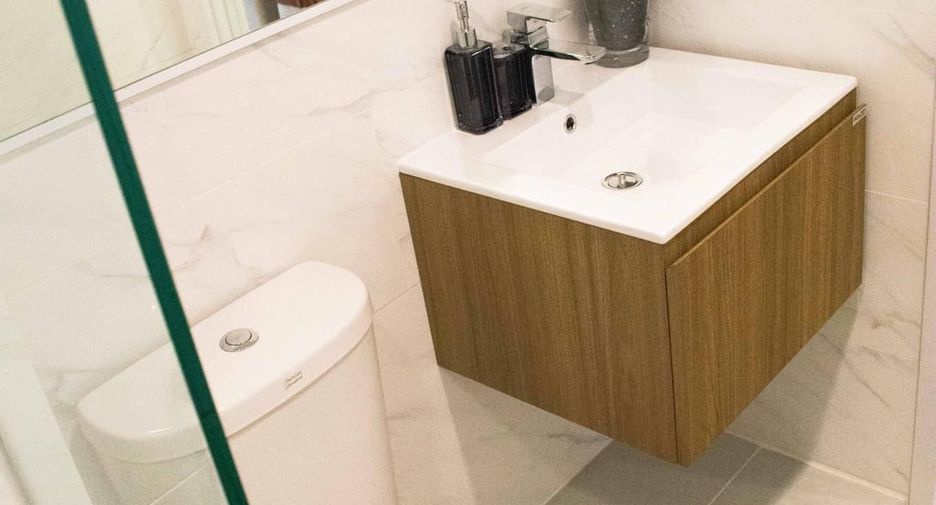 For sale studio condo in Bang Na, Bangkok