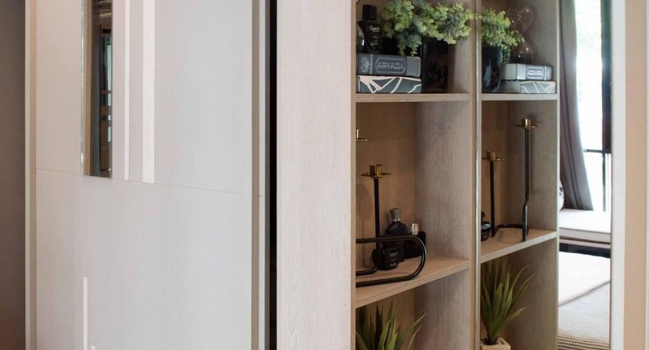 For sale studio condo in Bang Na, Bangkok