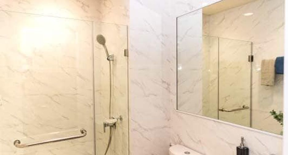 For sale studio condo in Bang Na, Bangkok
