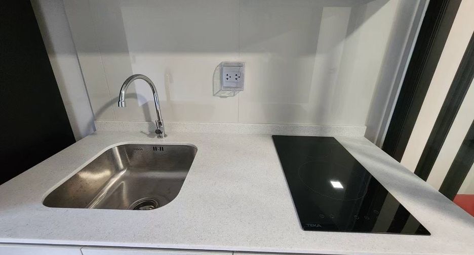 For sale 1 bed condo in Suan Luang, Bangkok